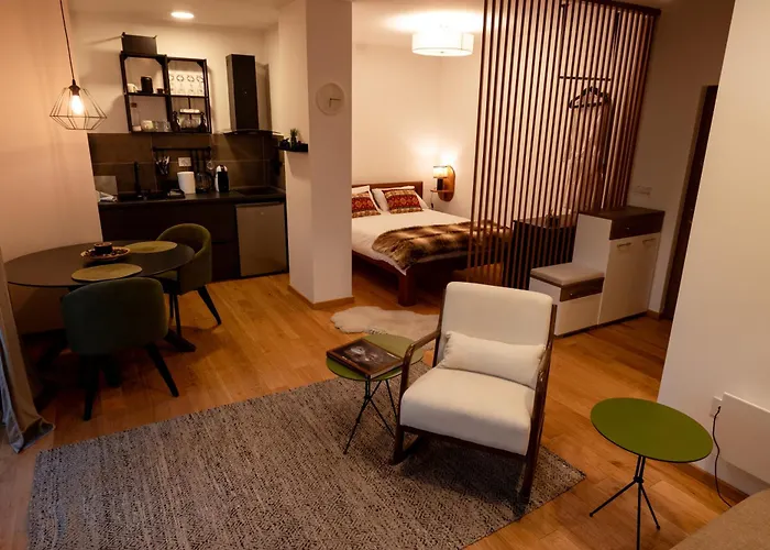 Zlatar Mountain Retreat Апартаменты *